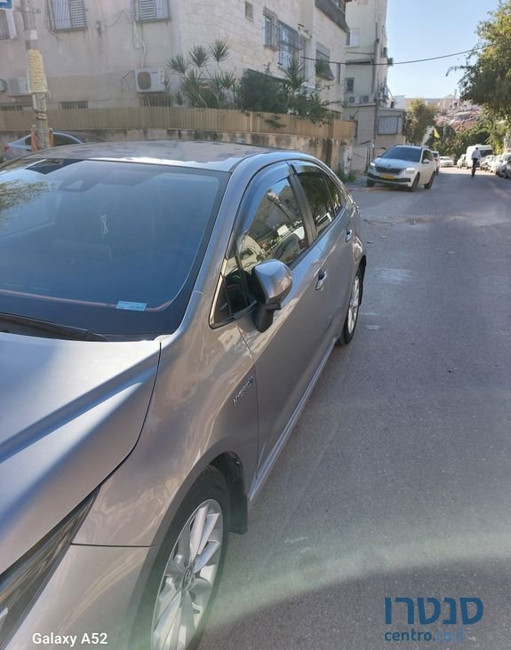 2020' Toyota Corolla טויוטה קורולה photo #5