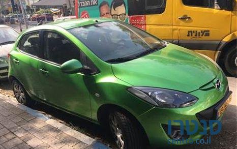 2013' Mazda 2 מאזדה אקטיב דינמיק photo #2