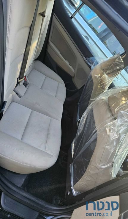 2018' Hyundai Elantra יונדאי אלנטרה photo #4
