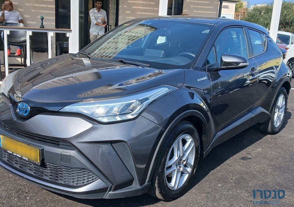 2020' Toyota C-HR טויוטה photo #2