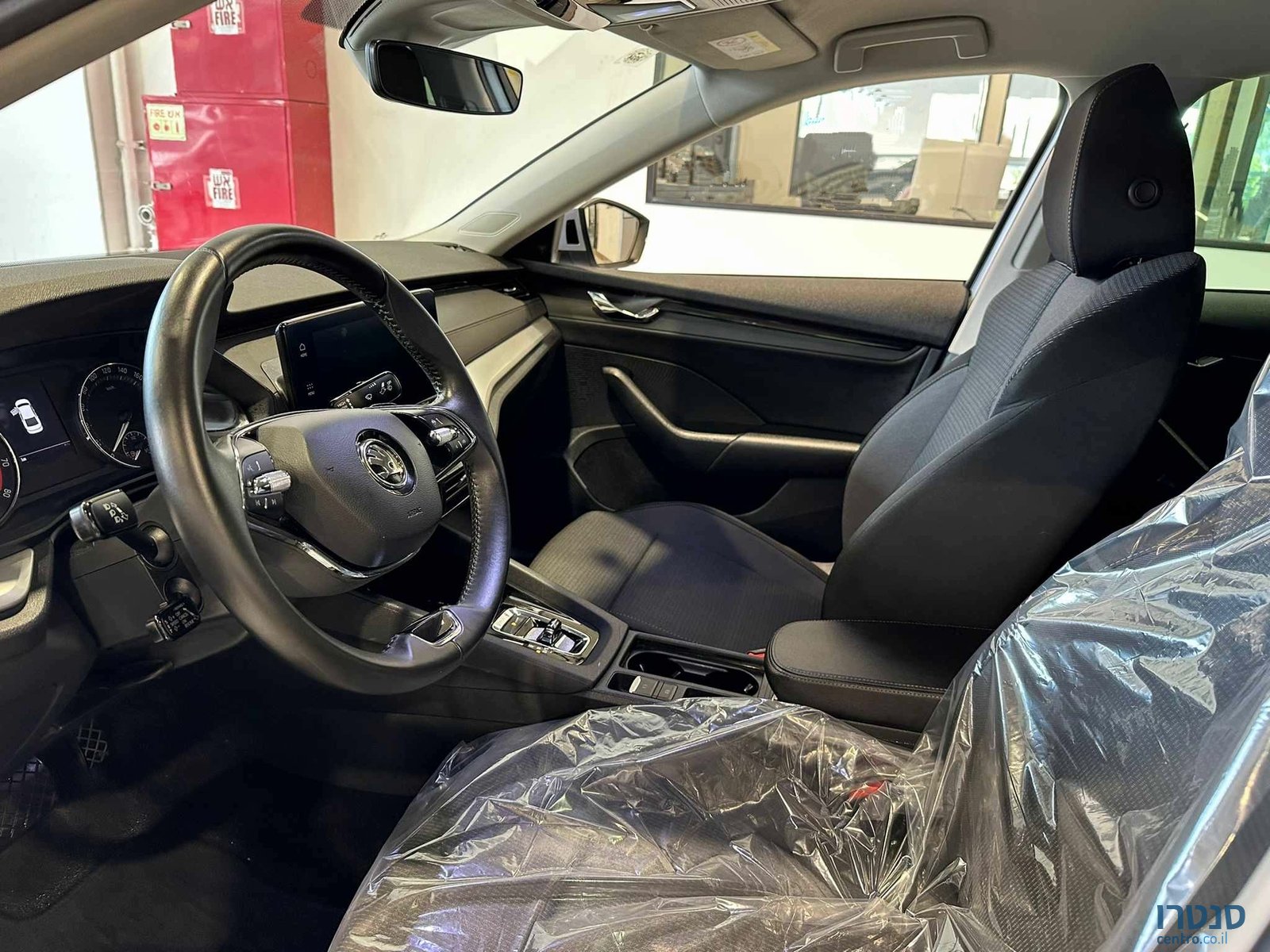 2021' Skoda Octavia photo #5