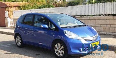 2014' Honda Jazz photo #3