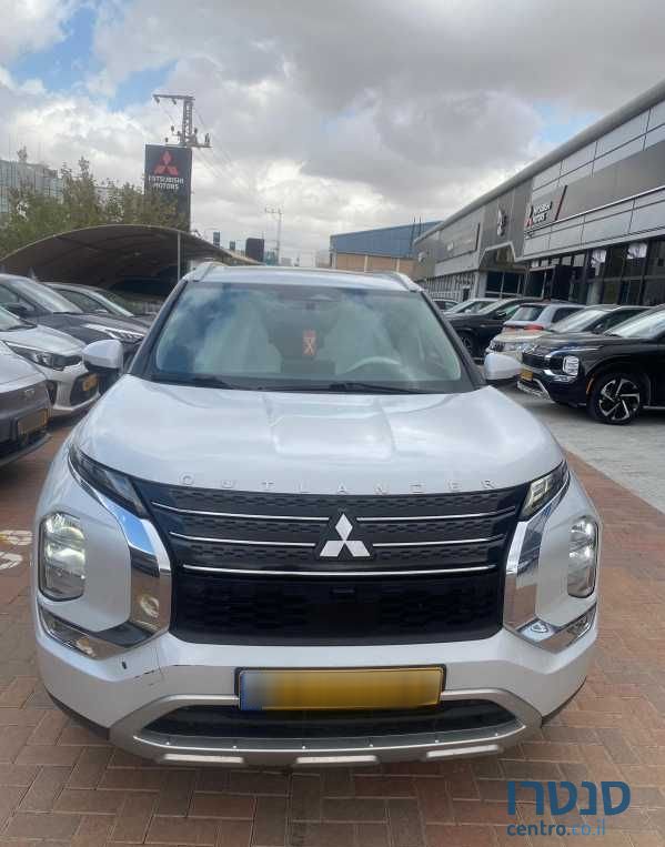 2021' Mitsubishi Outlander מיצובישי אאוטלנדר photo #1
