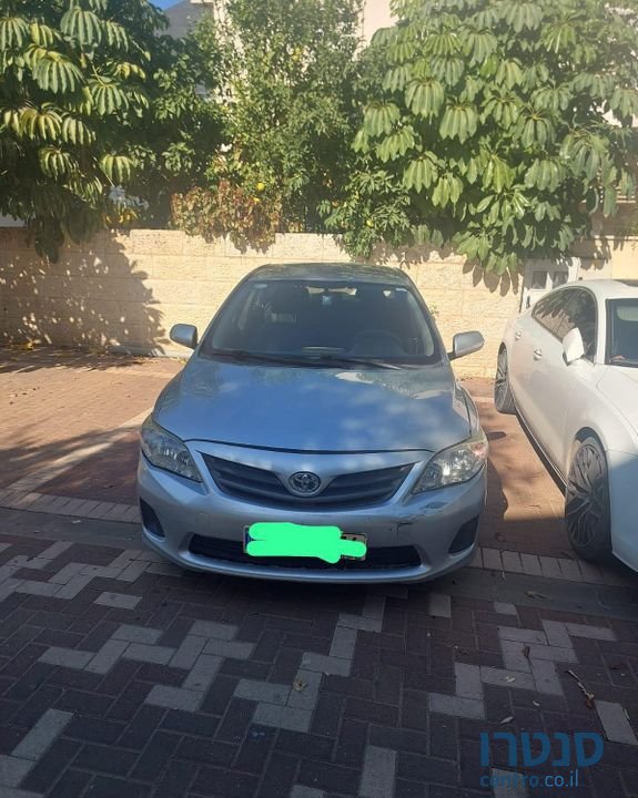 2010' Toyota Corolla טויוטה קורולה photo #1