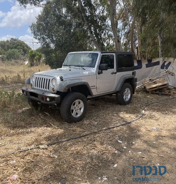 2012' Jeep Wrangler ג'יפ רנגלר photo #3