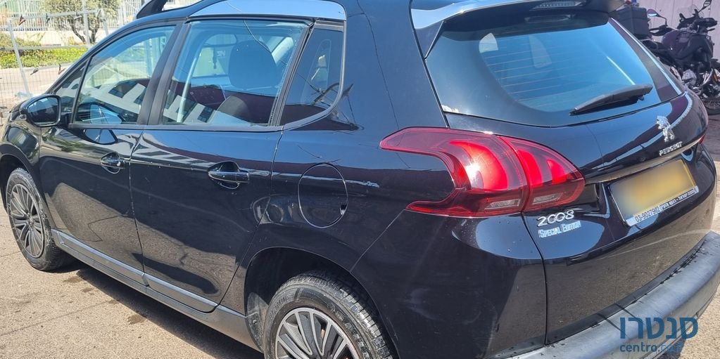 2018' Peugeot 2008 פיג'ו photo #4