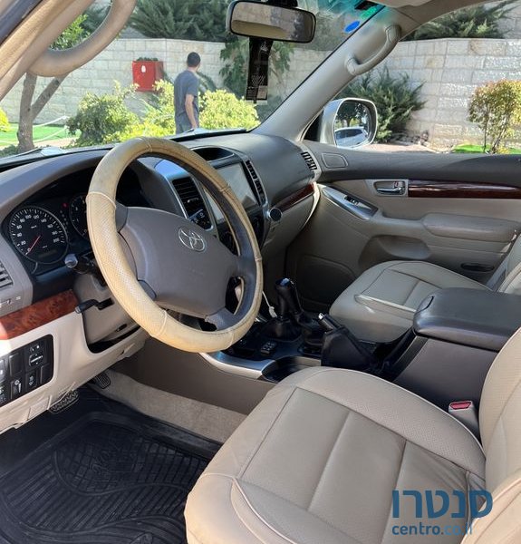 2004' Toyota Land Cruiser טויוטה לנד קרוזר photo #1