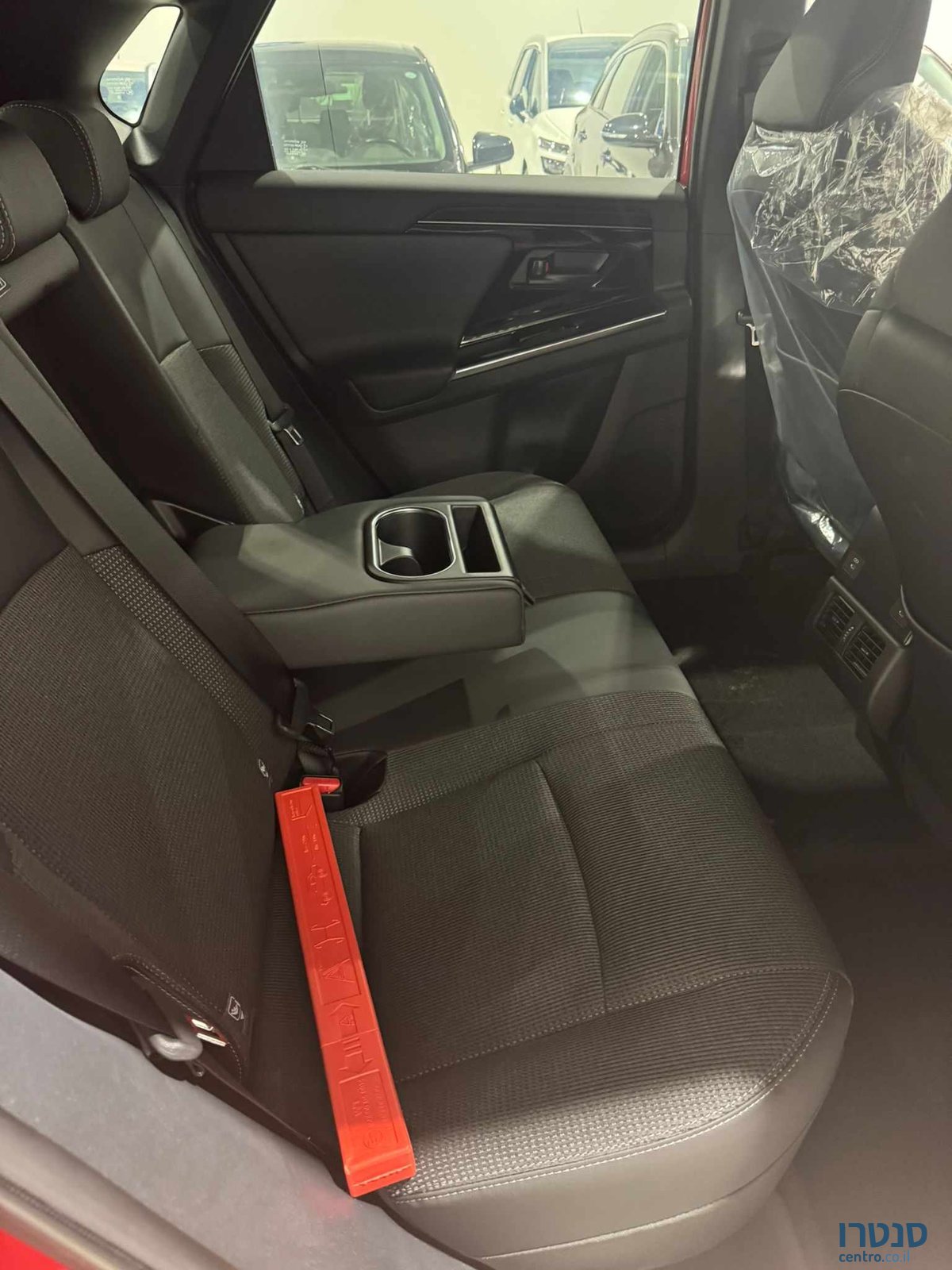 2024' Toyota bZ4X photo #6