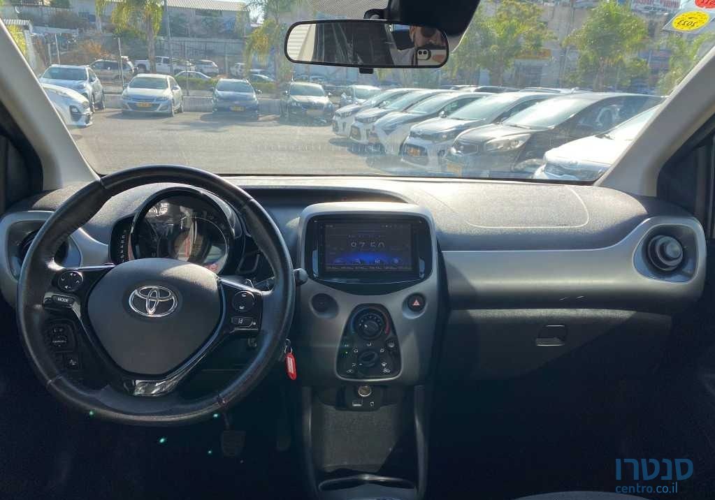 2020' Toyota Aygo טויוטה אייגו for sale. Kfar Saba, Israel