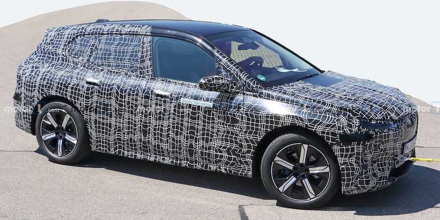 BMW iNext Spied In Detail, Showing Off Smooth