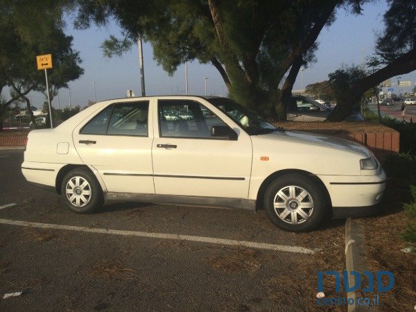 1996' SEAT Toledo photo #1