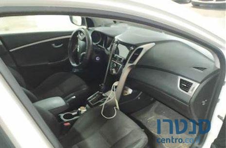 2016' Hyundai I30 יונדאי פרמיום photo #2