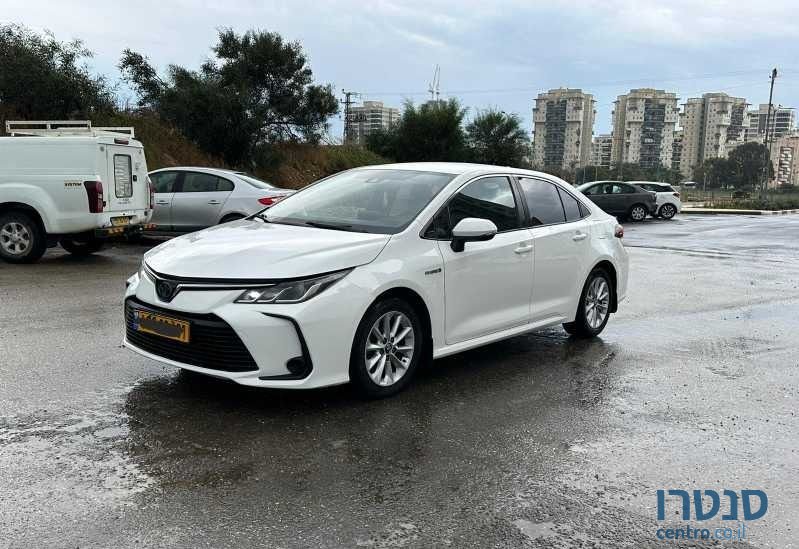 2019' Toyota Corolla טויוטה קורולה photo #1