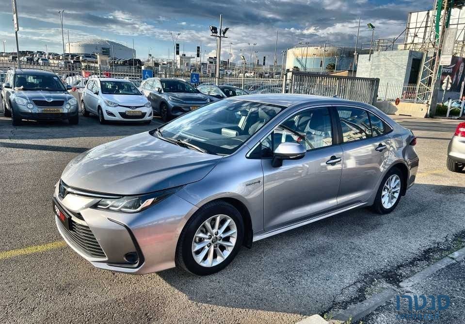 2020' Toyota Corolla טויוטה קורולה photo #3