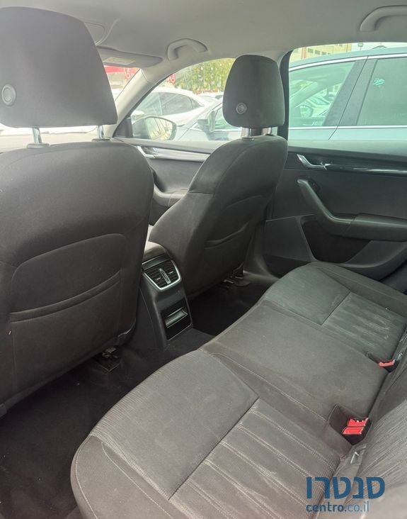 2018' Skoda Octavia סקודה אוקטביה photo #2