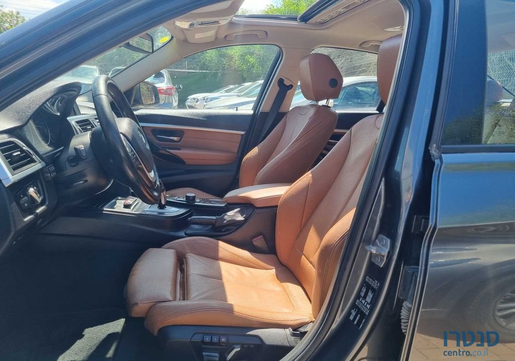 2017' BMW 3 Series ב.מ.וו סדרה 3 photo #3