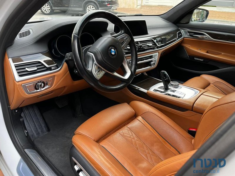 2017' BMW 740 740LE IPer Luxury הייבריד אוט' photo #4