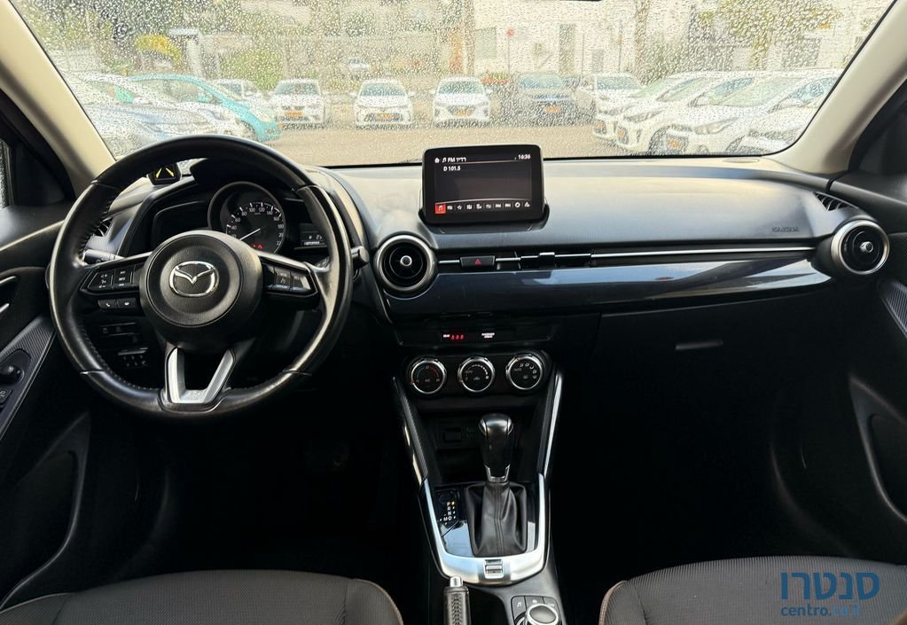 2022' Mazda 2 מאזדה photo #5