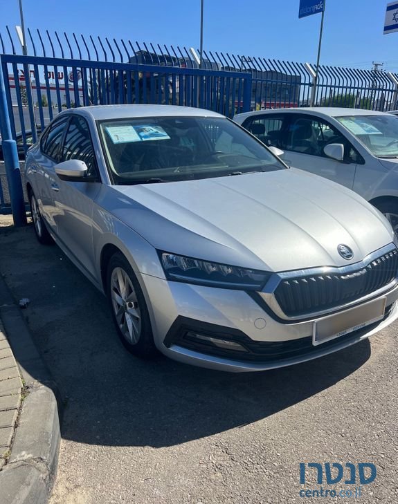 2021' Skoda Octavia סקודה אוקטביה photo #1