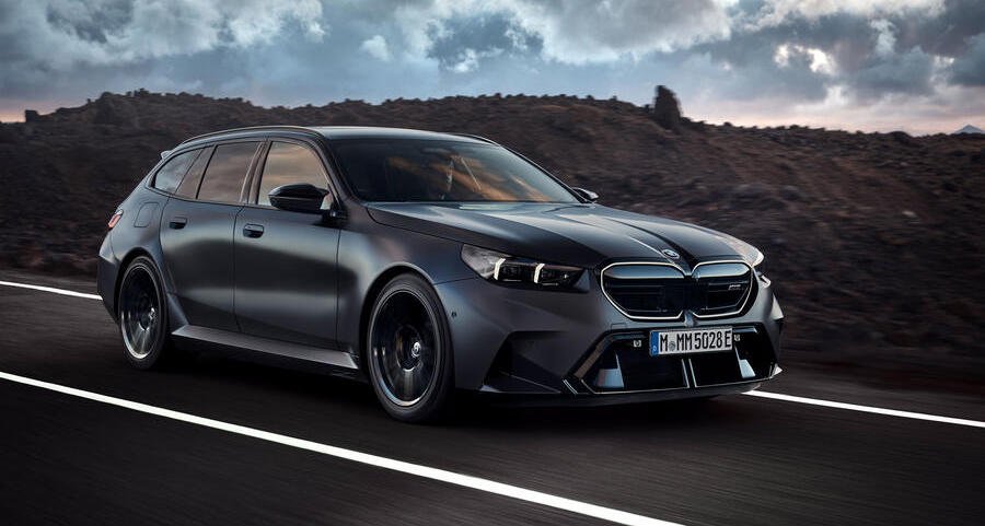 2025 BMW M5 Touring