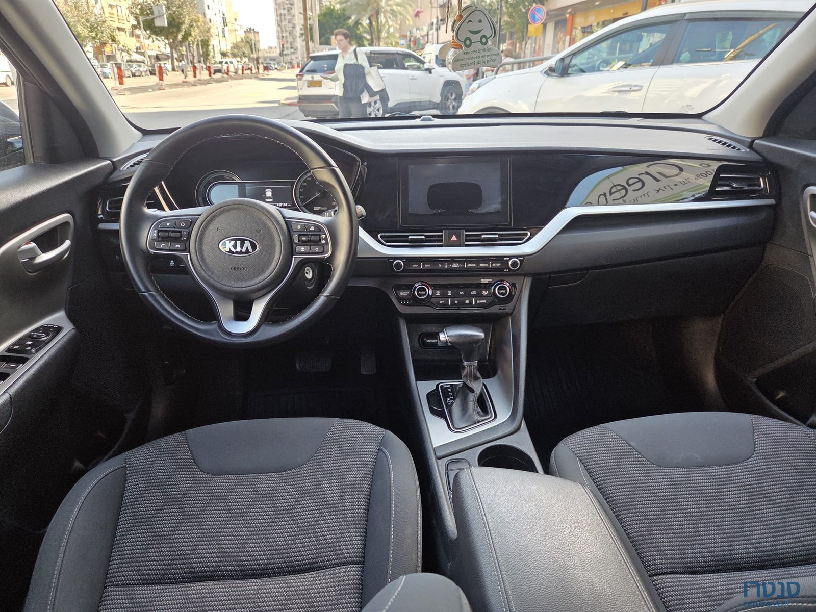 2019' Kia Niro photo #3