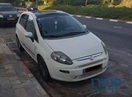 2011' Fiat Punto פיאט פונטו photo #2