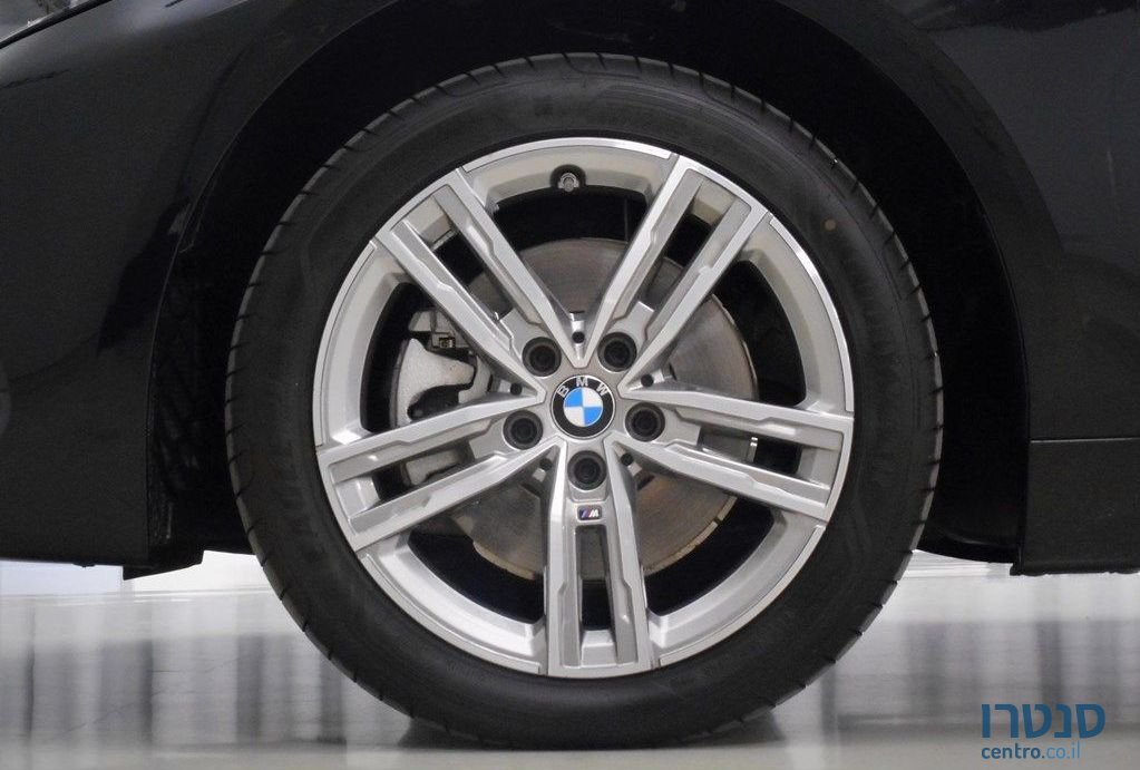 2024' BMW 1 Series ב מ וו סדרה 1 photo #6