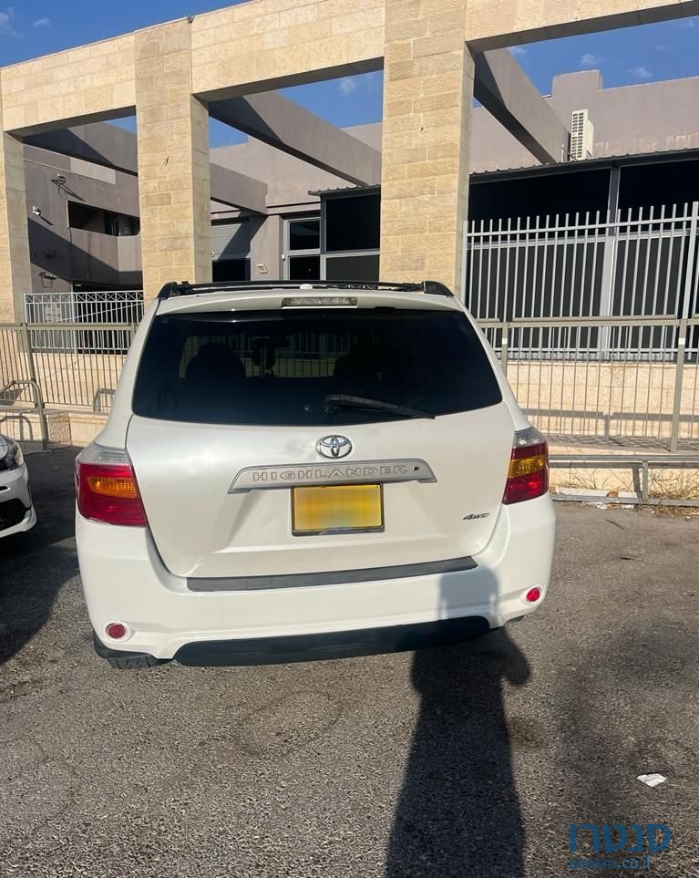 2011' Toyota Highlander טויוטה היילנדר photo #2