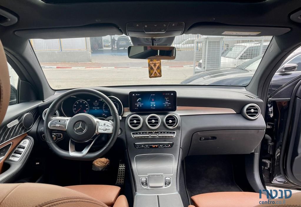 2022' Mercedes-Benz Glc-Class מרצדס photo #4