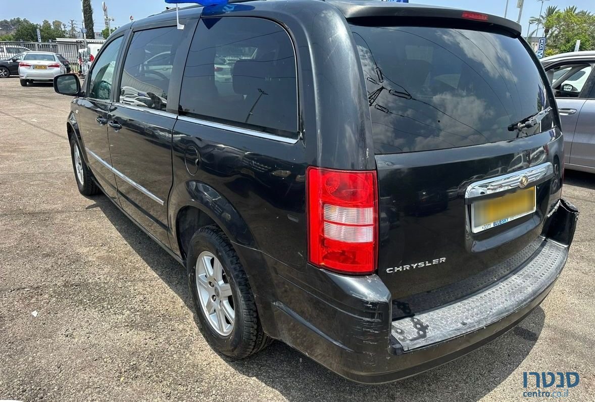 2011' Chrysler Grand Voyager קרייזלר גראנד וויאג'ר photo #5