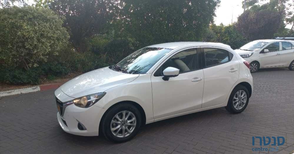 2020' Mazda 2 מאזדה photo #1