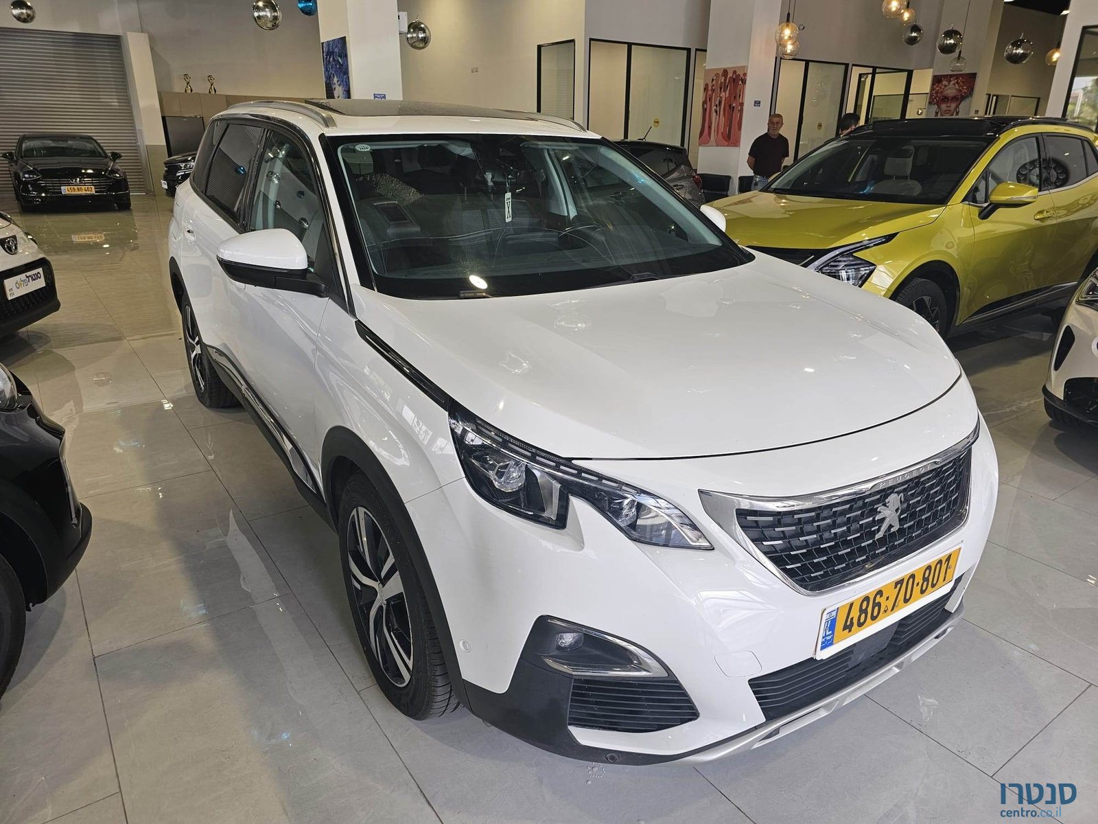 2019' Peugeot 5008 photo #2