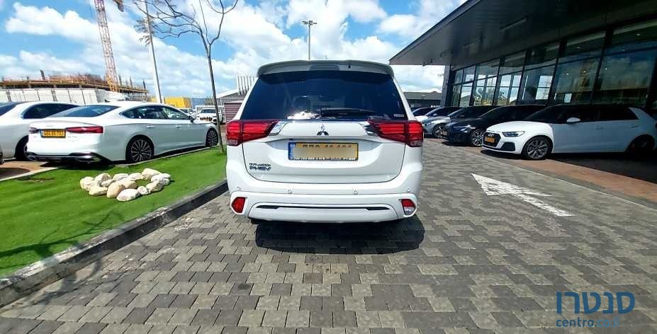 2019' Mitsubishi Outlander מיצובישי אאוטלנדר photo #3
