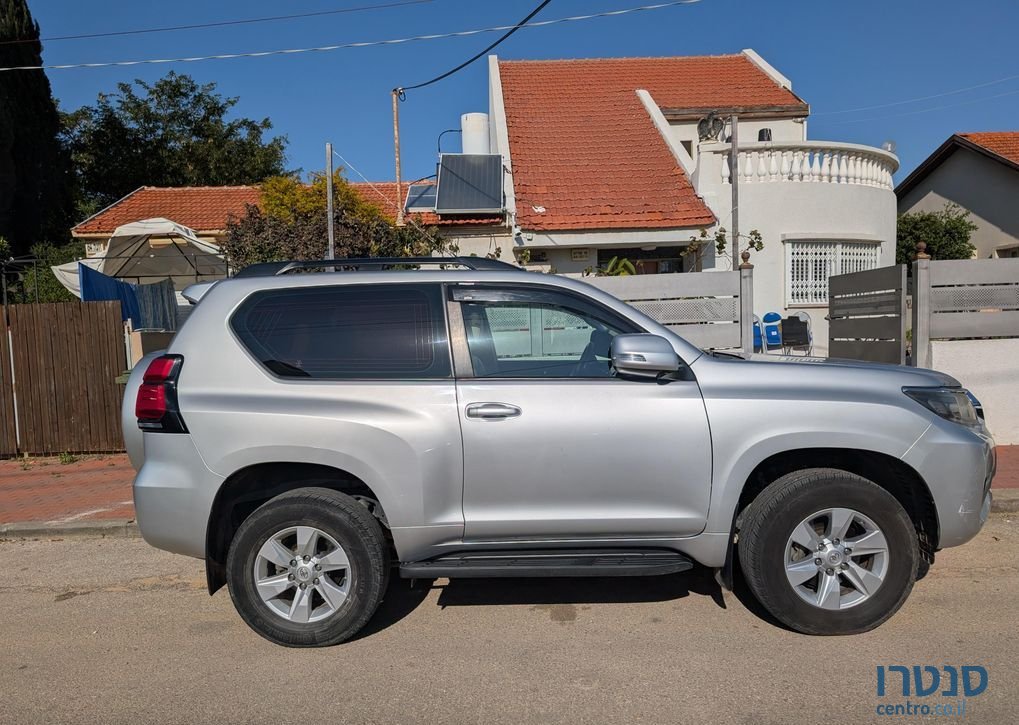 2021' Toyota Land Cruiser טויוטה לנד קרוזר photo #5