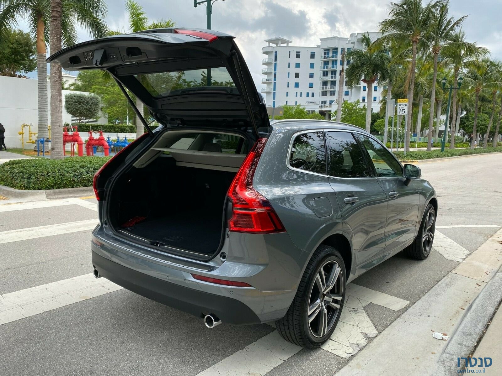 2013' Volvo XC60 photo #3