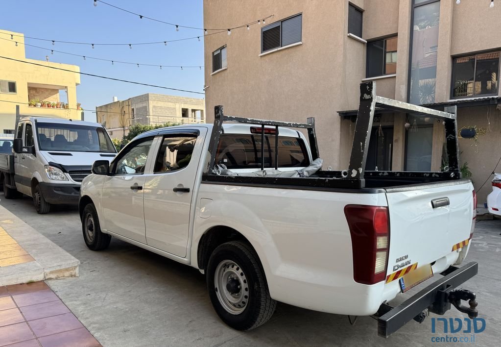 2017' Isuzu 2X4 D-Max איסוזו photo #2
