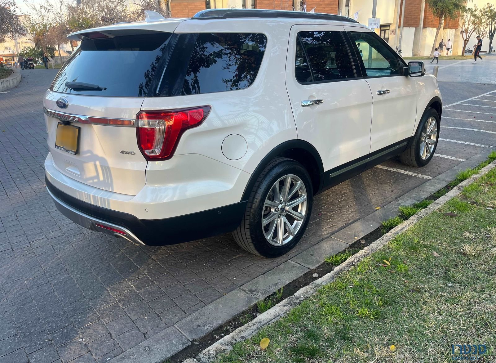 2018' Ford Explorer פורד אקספלורר photo #2