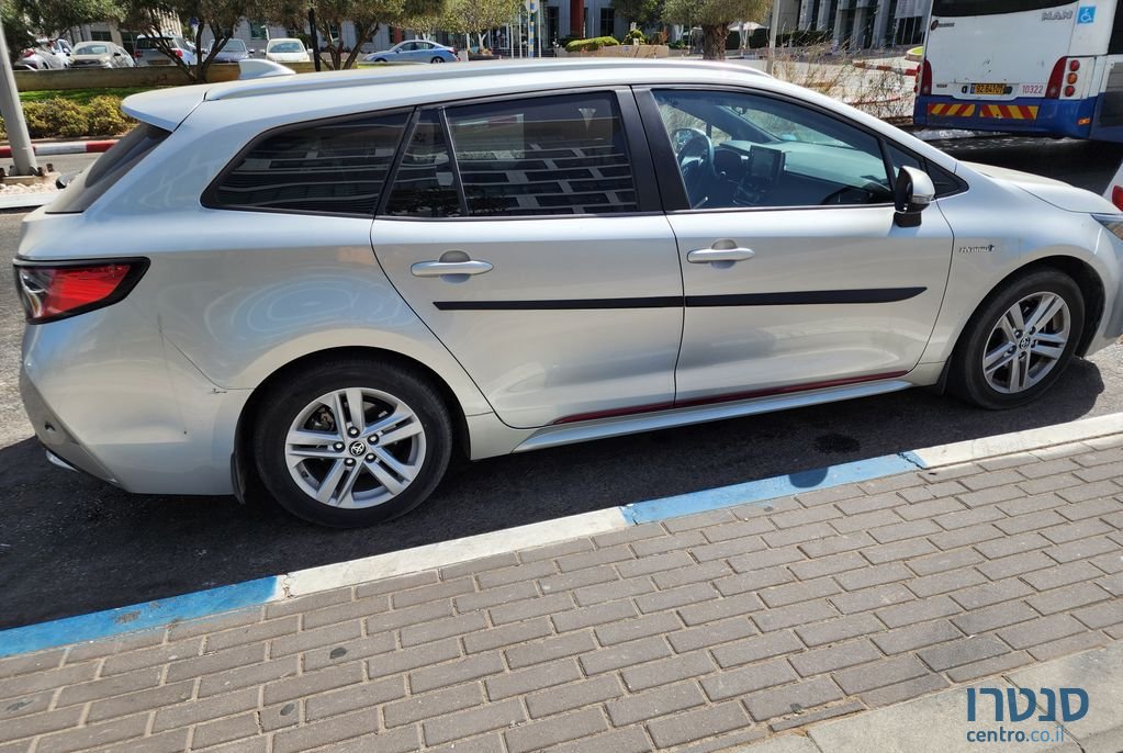 2021' Toyota Corolla טויוטה קורולה photo #1