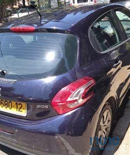 2013' Peugeot 208 פיג'ו photo #3