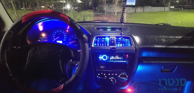 2004' Subaru Impreza photo #4