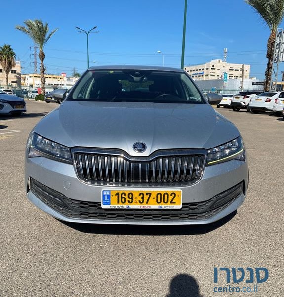 2020' Skoda Superb סקודה סופרב photo #1