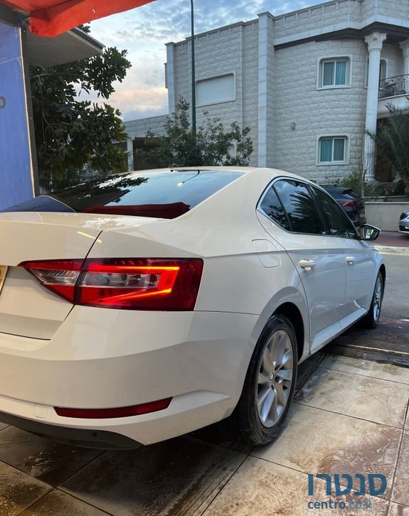 2021' Skoda Superb סקודה סופרב photo #2