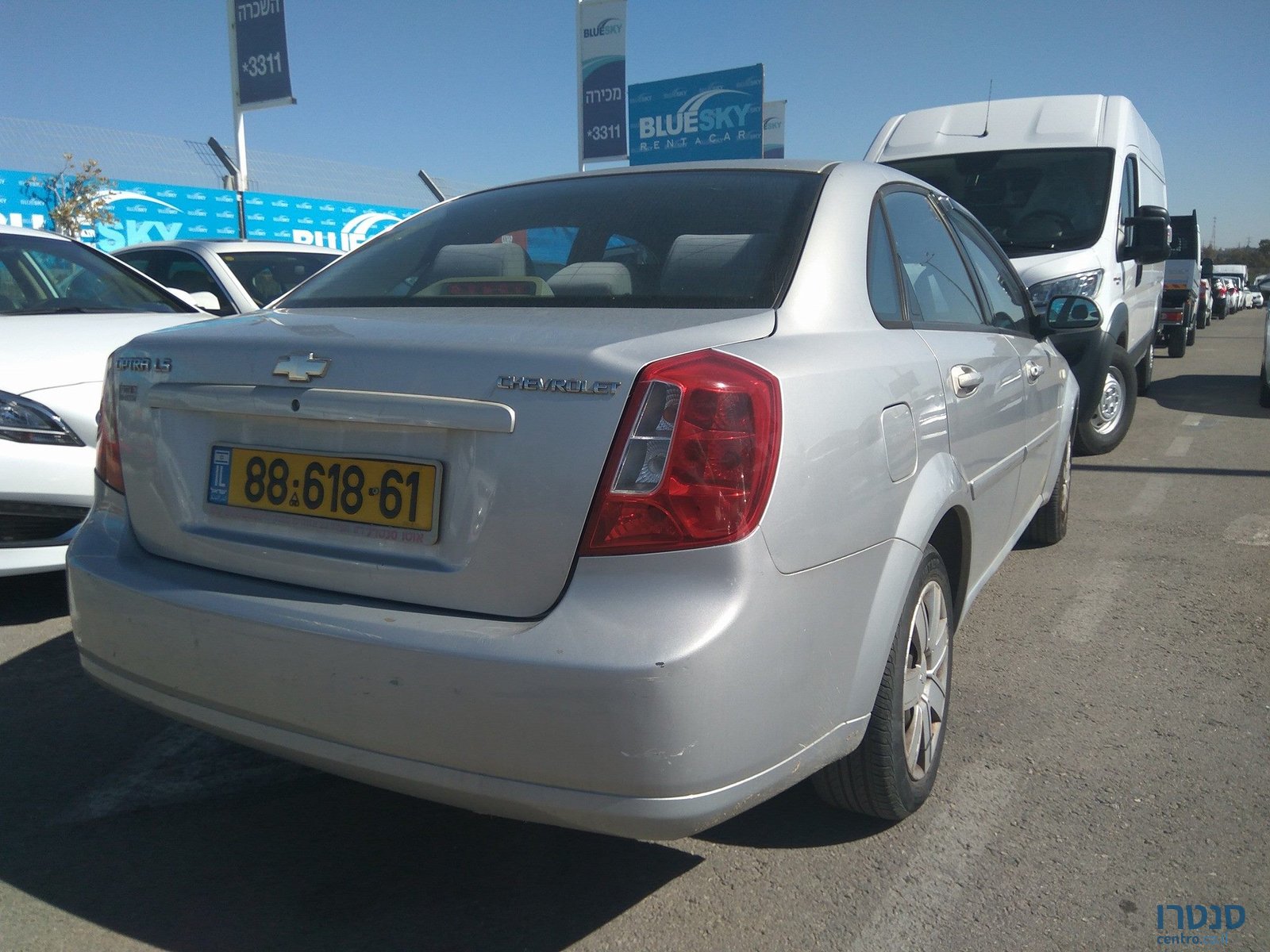 2007' Chevrolet Optra photo #1