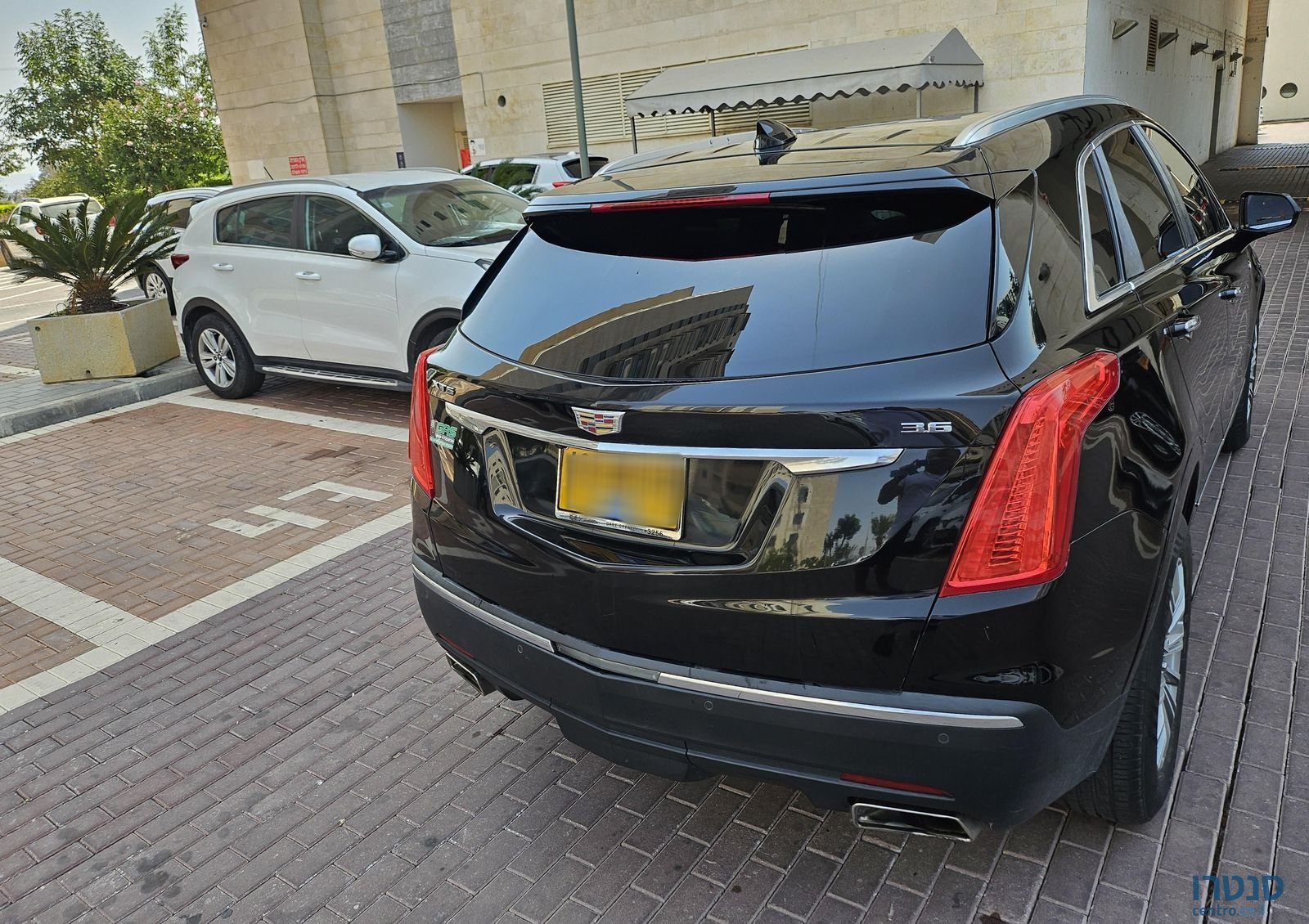 2017' Cadillac XT5 קאדילק photo #3