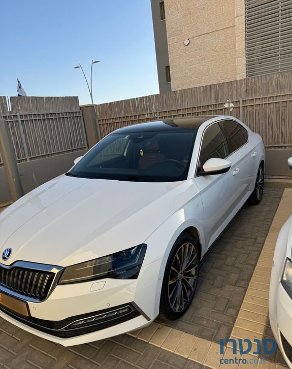 2022' Skoda Superb סקודה סופרב photo #1