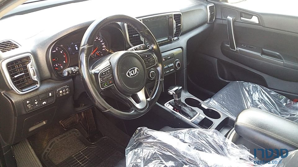 2016' Kia Sportage photo #3