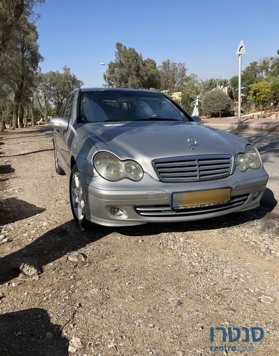 2005' Mercedes-Benz C-Class מרצדס photo #2