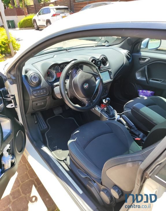 2015' Alfa Romeo MiTo אלפא רומיאו מיטו photo #1