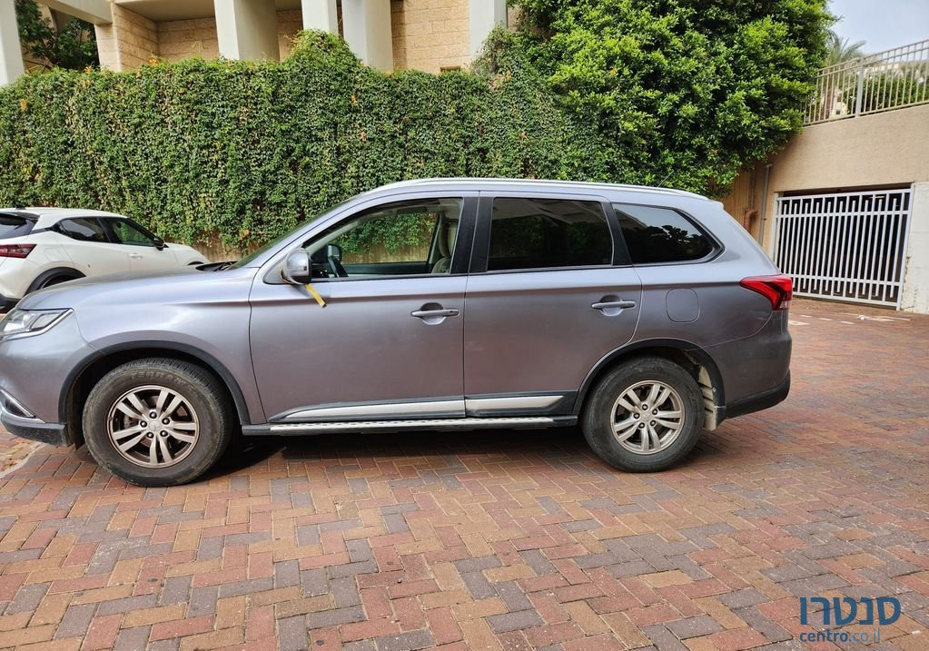 2016' Mitsubishi Outlander מיצובישי אאוטלנדר photo #1