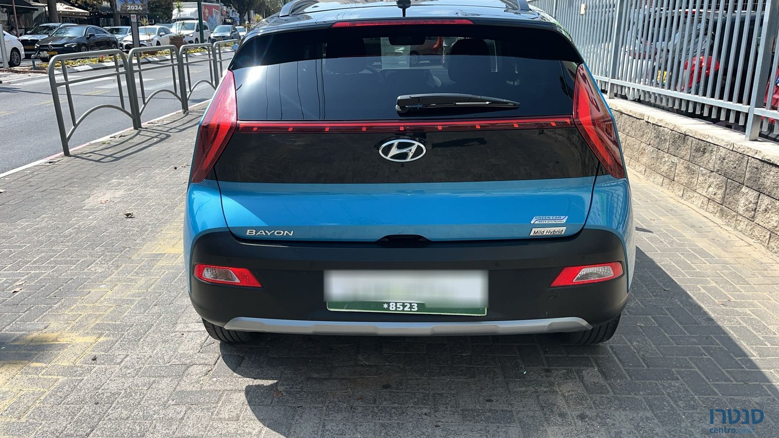 2023' Hyundai Bayon photo #2